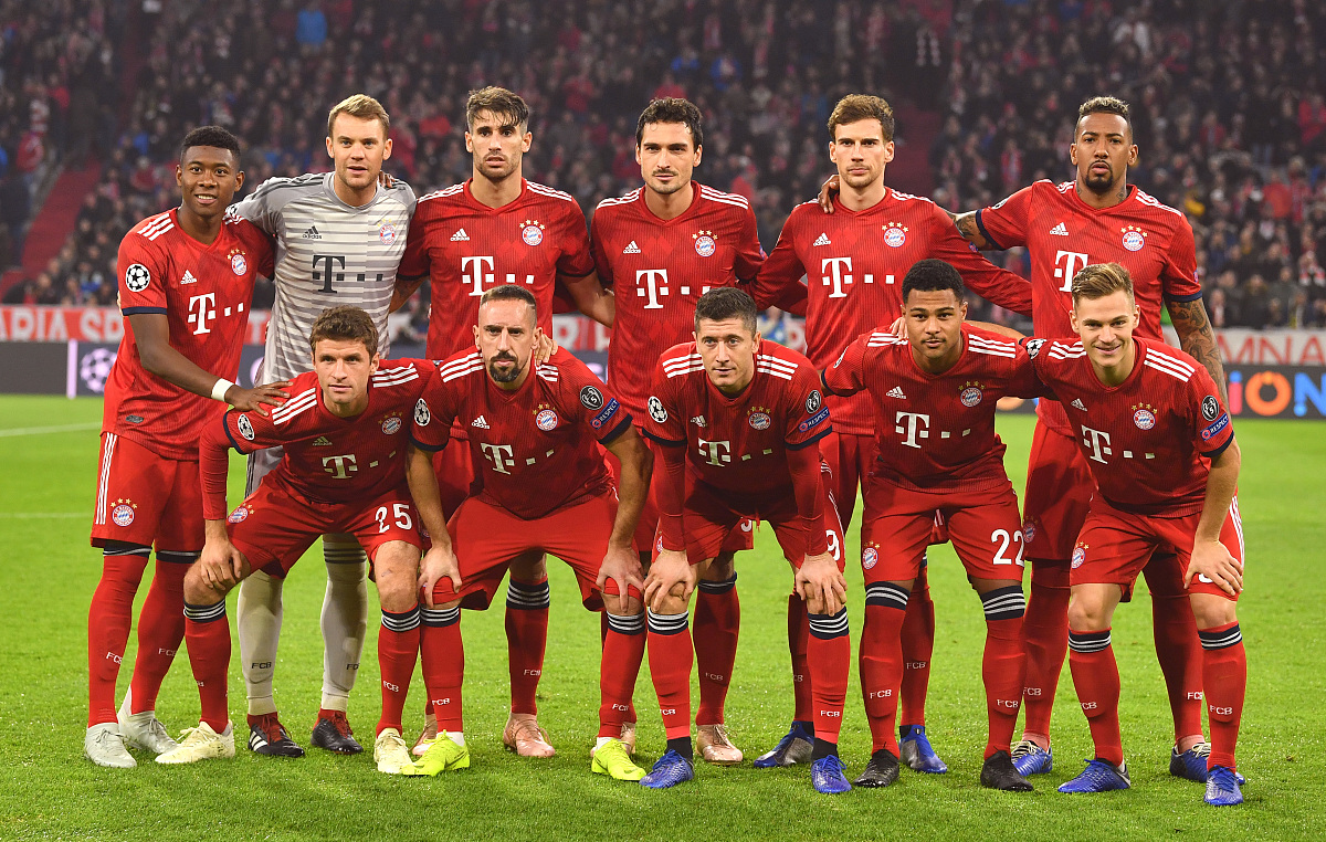 大学为背景 大学为背景